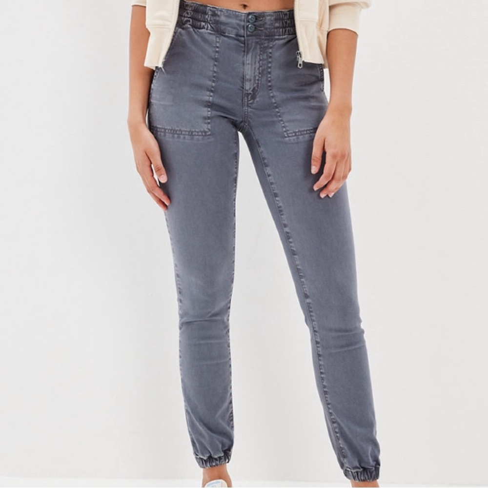 American Eagle stretch joggers